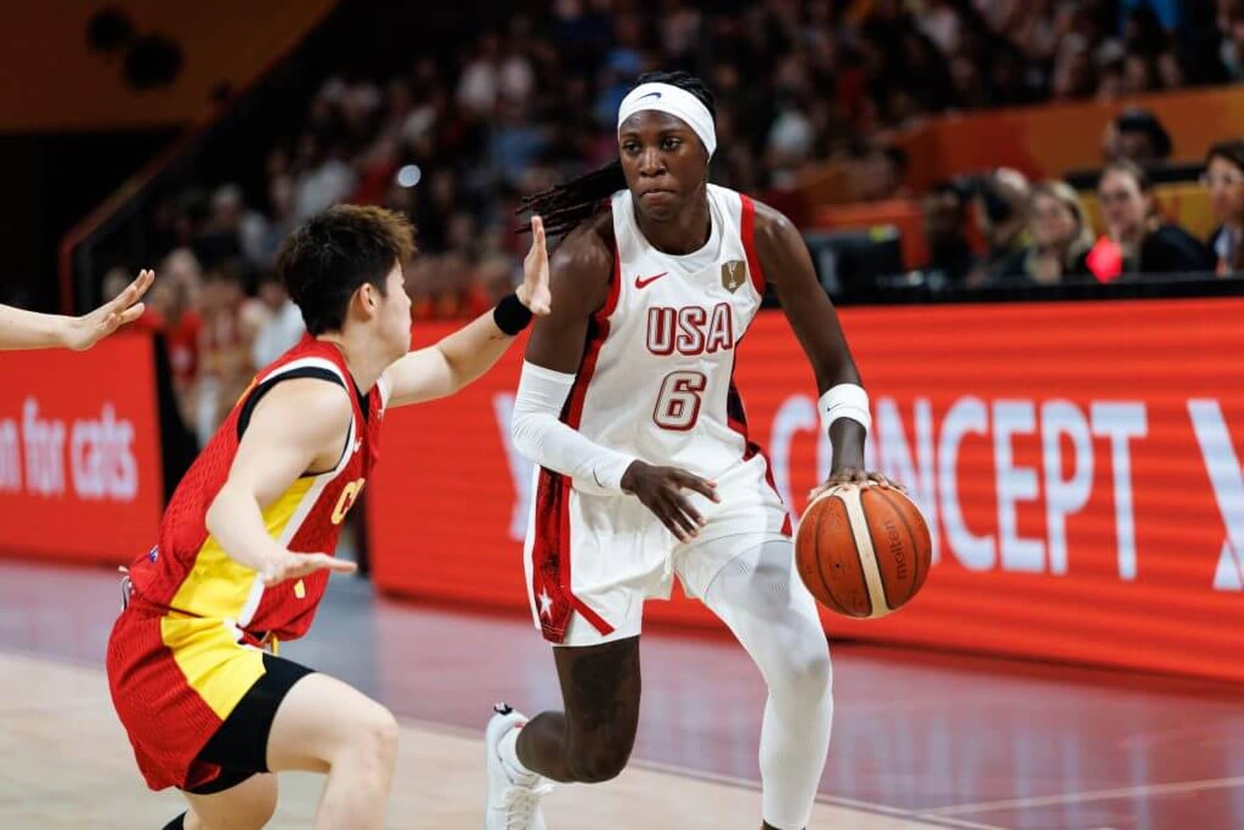 Italia se quedó en la puerta: caída 55-52 ante Estados Unidos y final caliente