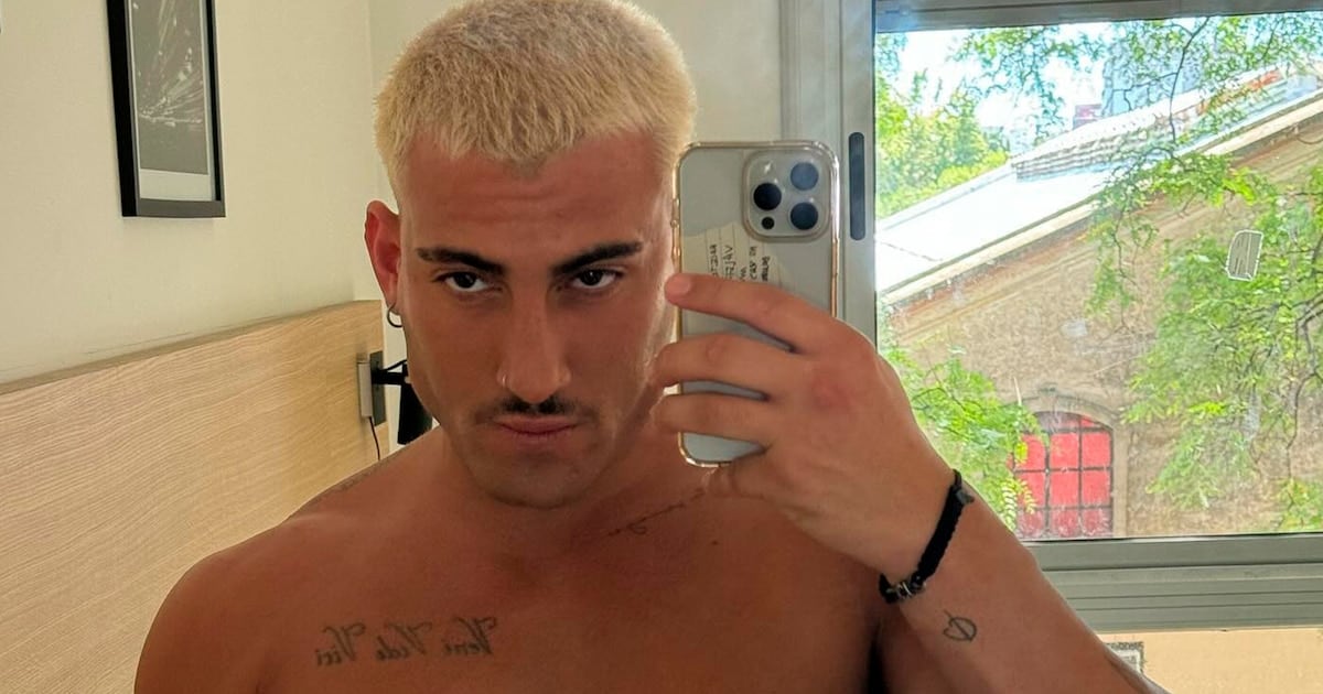 Holder mostró sus dos cuerpos y dejó una advertencia que incomodó a más de uno