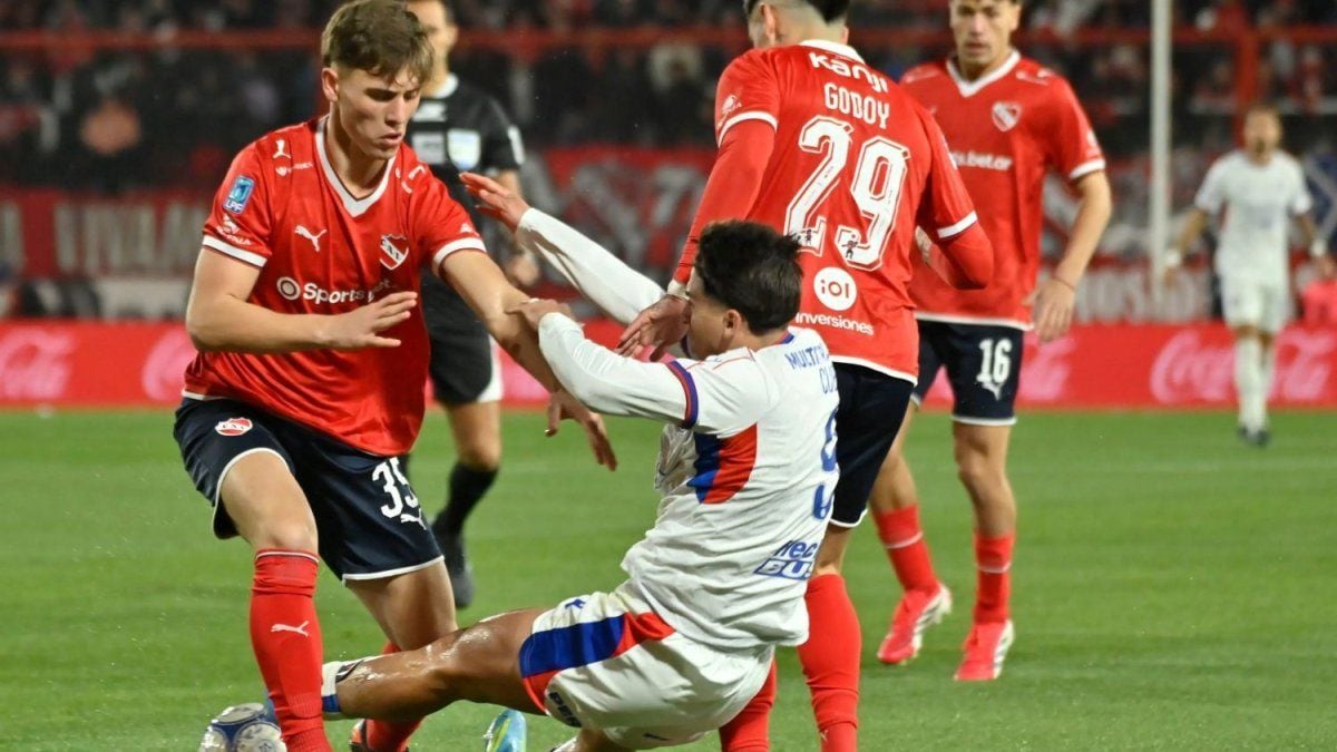Independiente y San Lorenzo no se sacaron ventajas en Avellaneda y empataron 1-1 en el Clausura