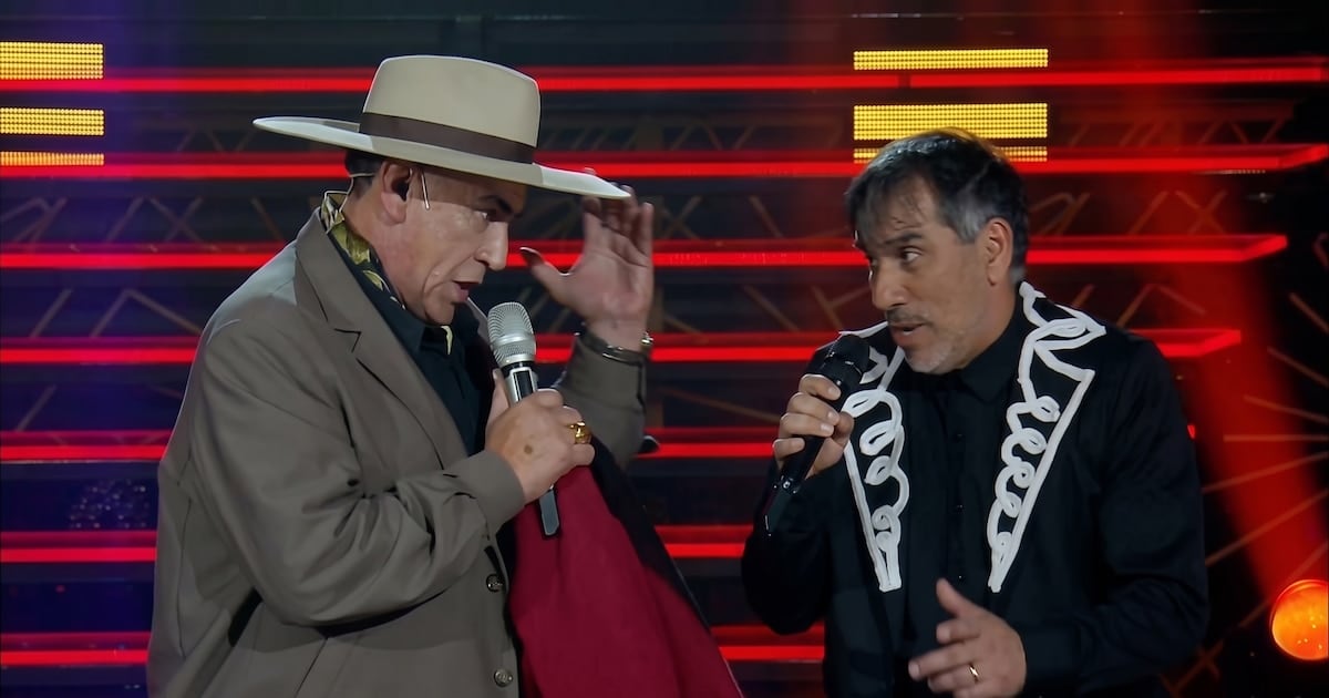 Pipino Cuevas se subió al escenario con el Chaqueño Palavecino y se ganó su lugar en Es mi sueño