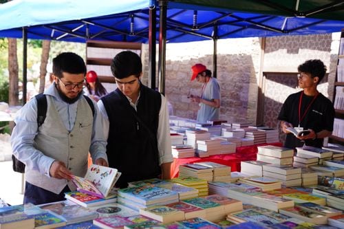 La Feria del Libro de Neuquén entra en su recta final con propuestas para toda la familia