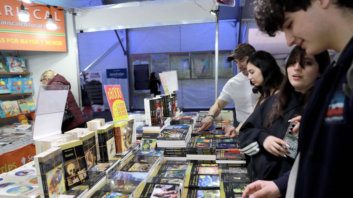 La Feria del Libro de Neuquén se despide a lo grande: literatura, teatro y un plan para cada bolsillo