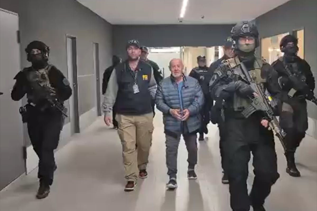 Procesan al exagente de la SIDE Raúl Martins por lavado y le traban un embargo por 300 millones de pesos
