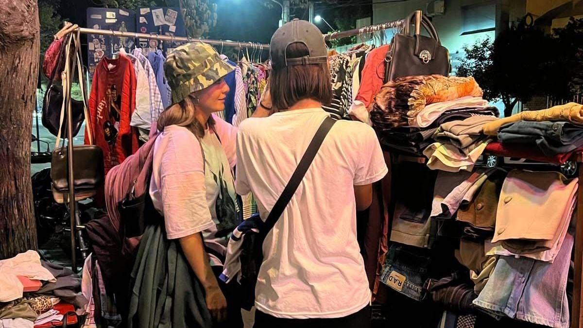 Una tarde de ferias y una madrugada para festejar: Neuquén se prepara para una jornada doble en La Vereda Cultural