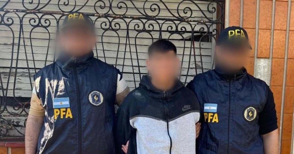 Detienen en Banfield a un joven de 23 años acusado de abusar de su hermana menor y prófugo desde 2023
