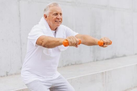 Músculos, huesos y el reloj que empieza a correr después de los 35