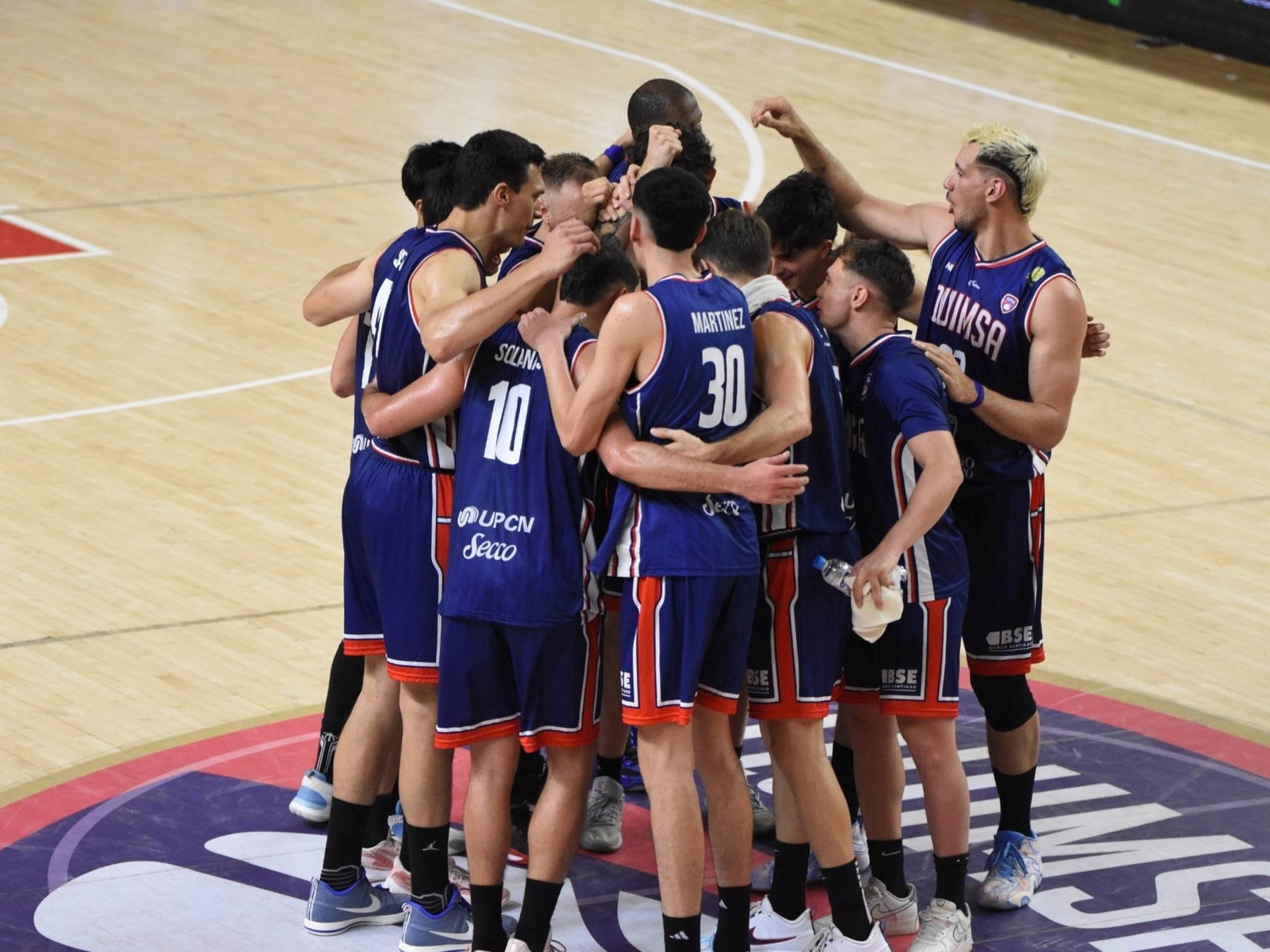 Quimsa arrancó la Liga con una paliza: 94-67 a Platense en el Ciudad
