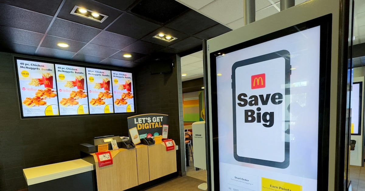 El menú que se reinventa en cada local: cómo la inteligencia artificial ya decide cuánto sale tu hamburguesa