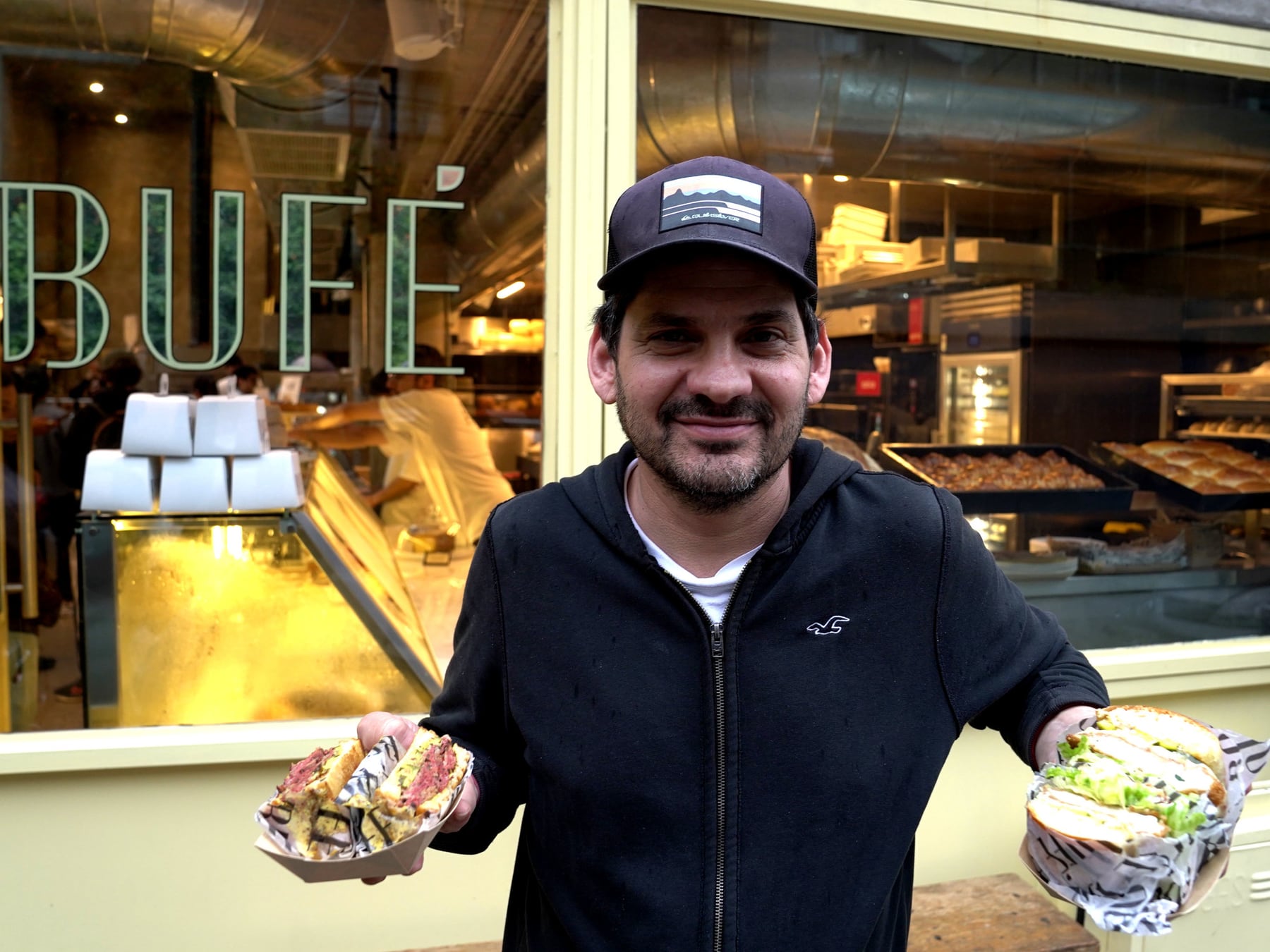 Un mercado artesanal en Núñez reúne pastas frescas, chacinados y sándwiches en un mismo pasaje porteño