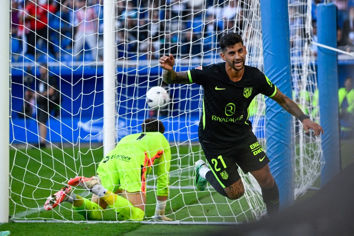 Triunfo colchonero en el último suspiro: Cuti Romero apareció en el área y le dio la victoria al Atlético ante Alavés