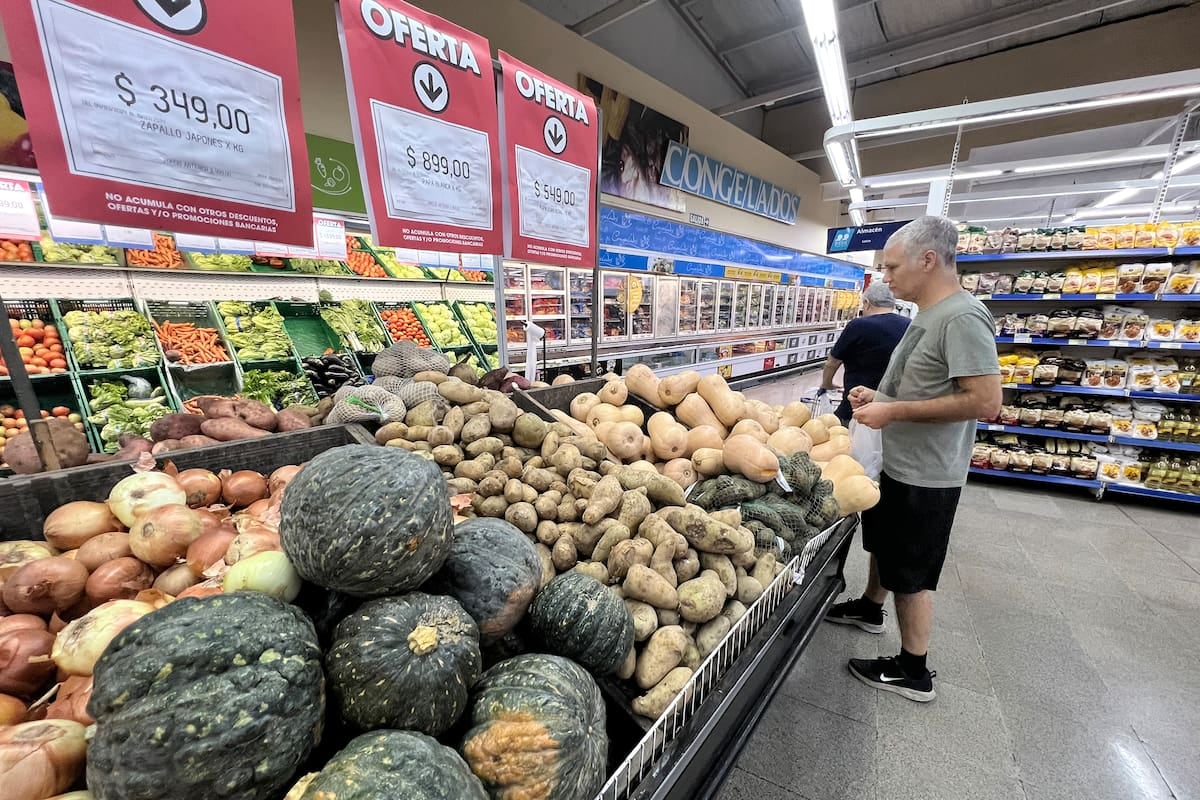 Septiembre volvería a mostrar un repunte inflacionario, pero los analistas descartan un cambio de tendencia