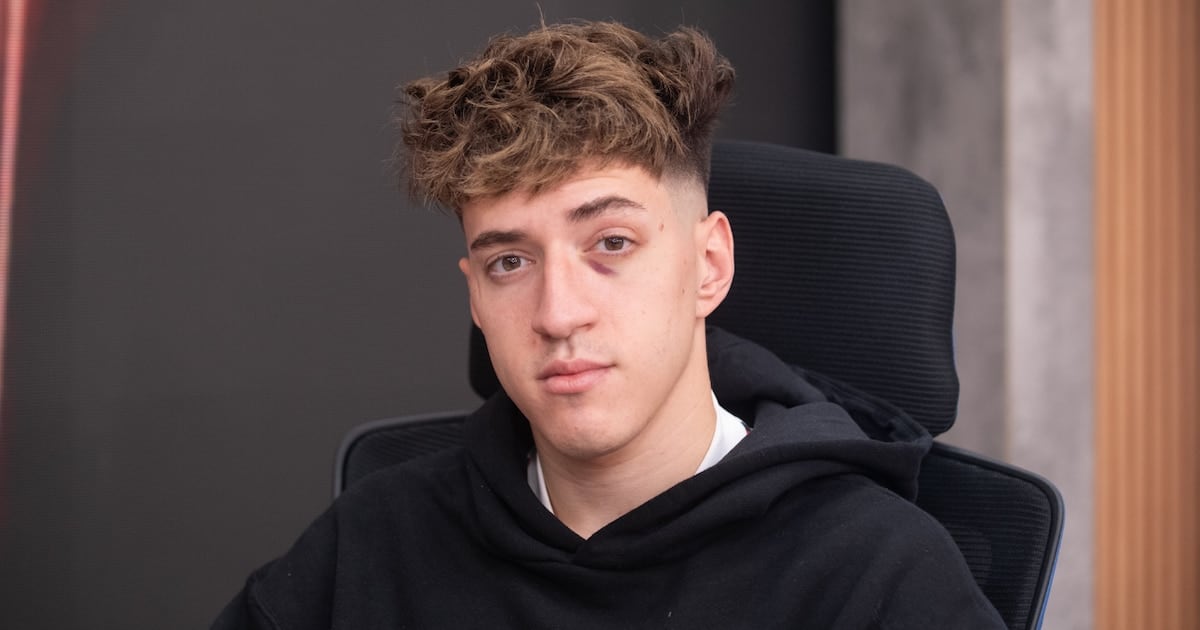 Baulo, el pibe del streaming, se sienta en la mesa grande de Tinelli