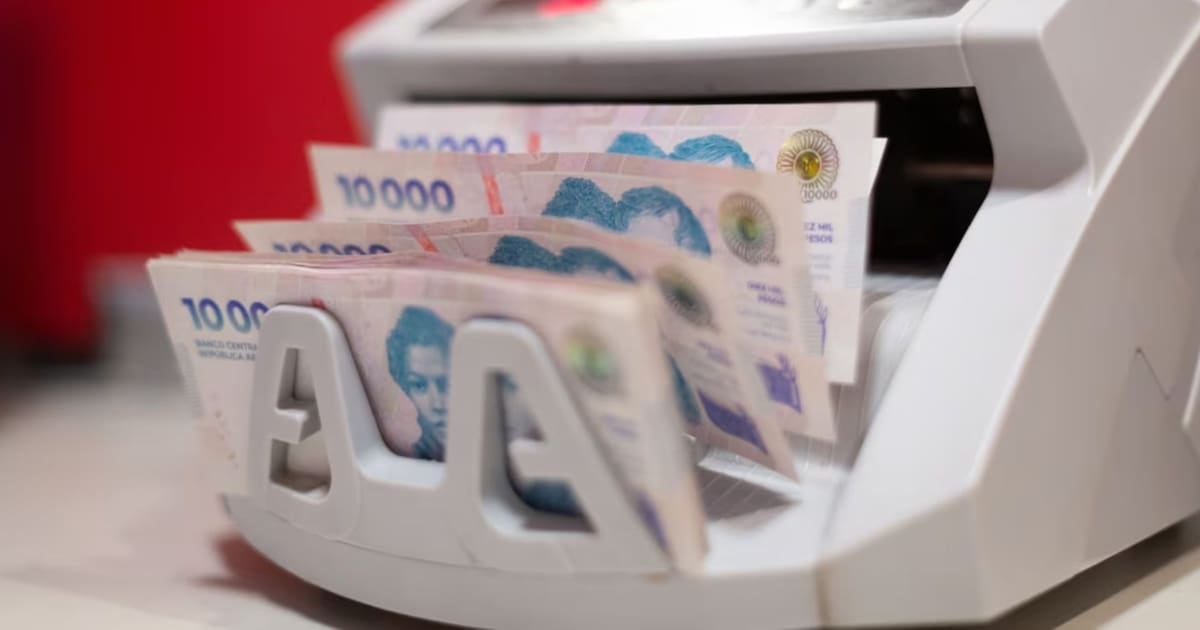 Canje de billetes deteriorados: qué exige el Banco Central y en qué casos un banco puede negarlo