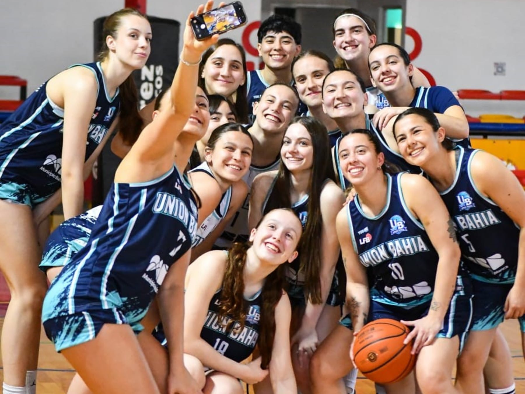 Vuelve el básquet grande a Bahía y lo hace con nombre de mujer