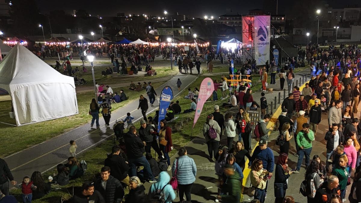 Una feria a medida de las madres: 170 emprendedores se citan en el Jaime de Nevares