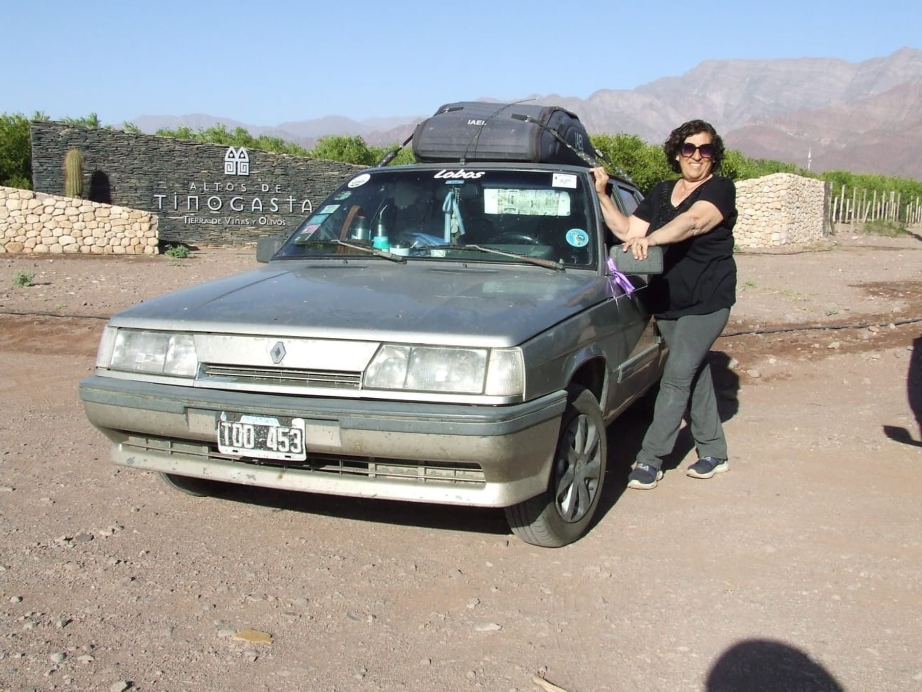 Delia Torres, la viajera que convirtió un Renault 11 en casa rodante y partió de Lobos a recorrer el país sola