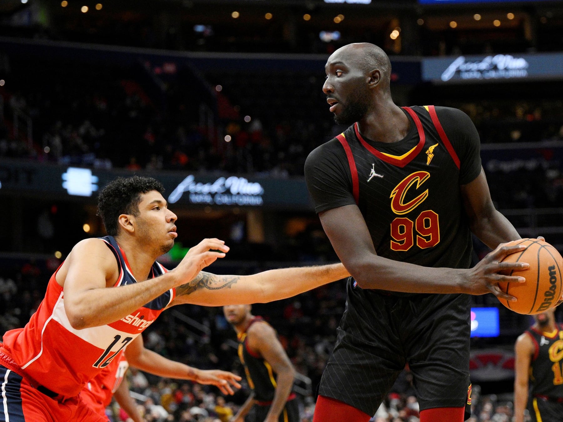 Tacko Fall, el gigante de 2,29 que vuelve a la NBA de la mano de los 76ers