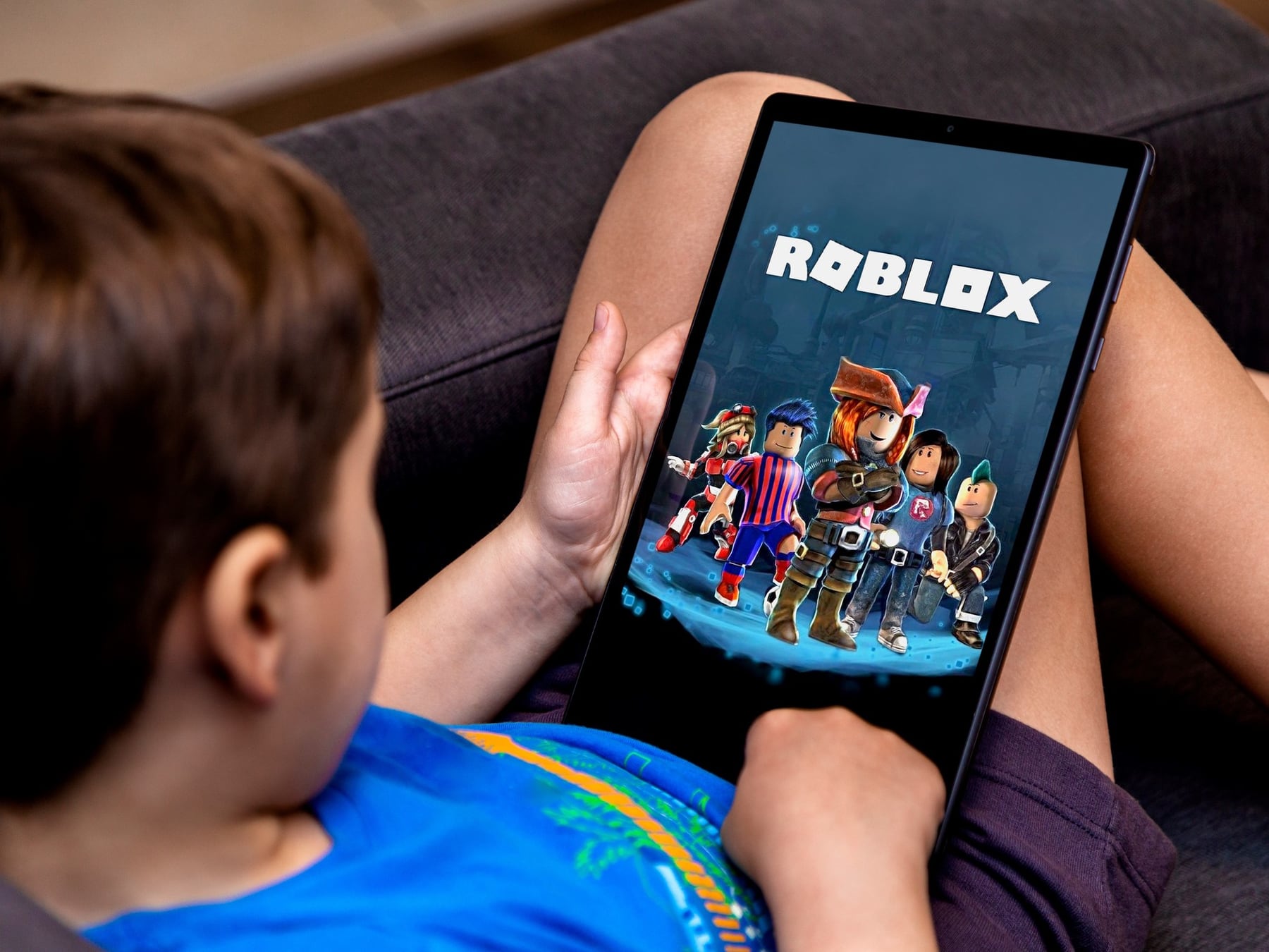 Roblox, el patio de los pibes digitales: veinte años después, lo que los padres todavía no terminan de entender