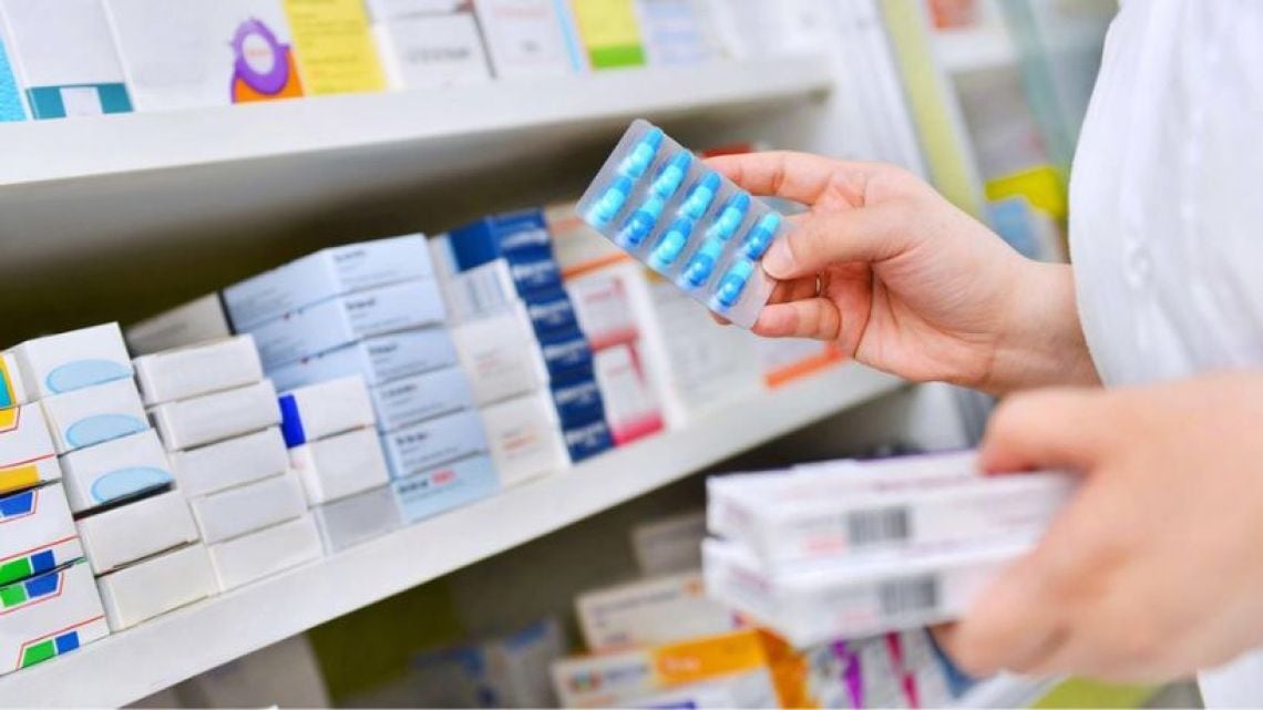 De 128 medicamentos a apenas seis: el desguace del Remediar golpea en el mostrador de cada barrio