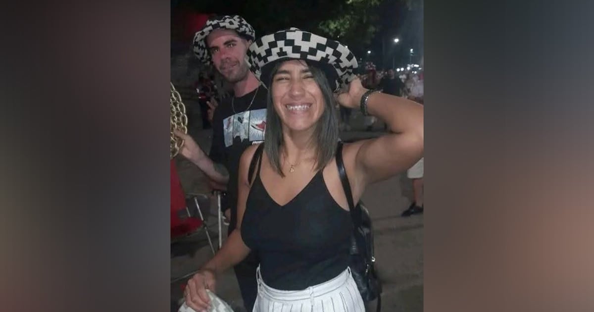 Hallan sin vida a una mujer de 29 años en Córdoba y orientan la búsqueda con una valiza ensangrentada