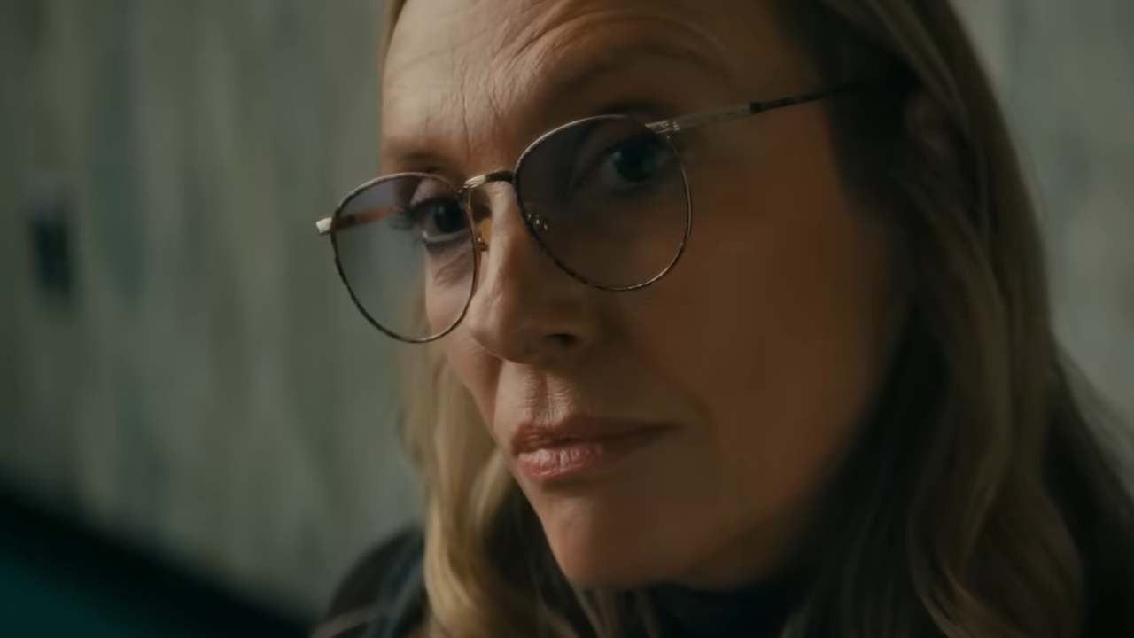 Wayward-explota-en-Netflix-la-nueva-miniserie-de-Mae-Martin-y-Toni-Collette