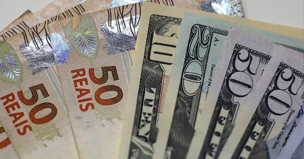 El realFtó12,2%traselbalotajeyabaratólosviajesArgentina