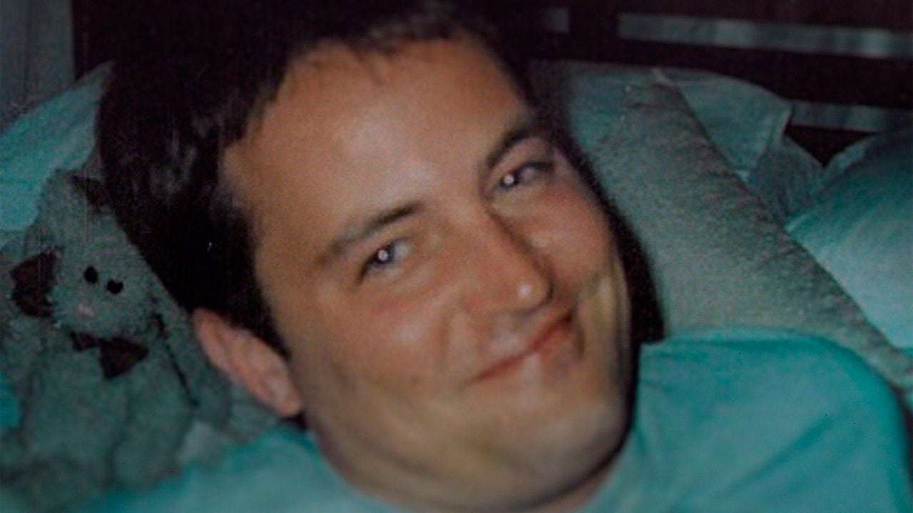 Matthew Perry, más allá de Chandler Bing: un documental reúne las voces de quienes lo acompañaron